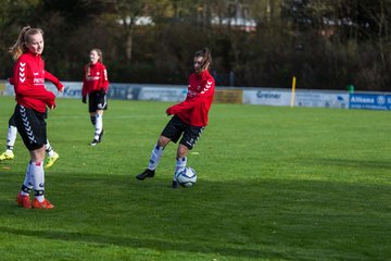 Bild 1 - B-Juniorinnen SV Henstedt Ulzburg - SG ONR : Ergebnis: 14:0